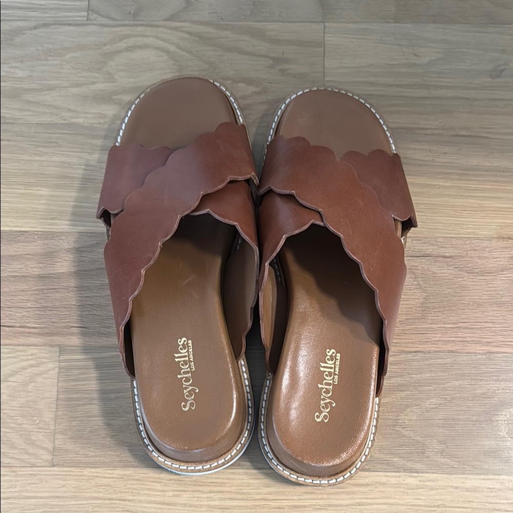 Seychelles Women's Brown Scalloped Sandals
